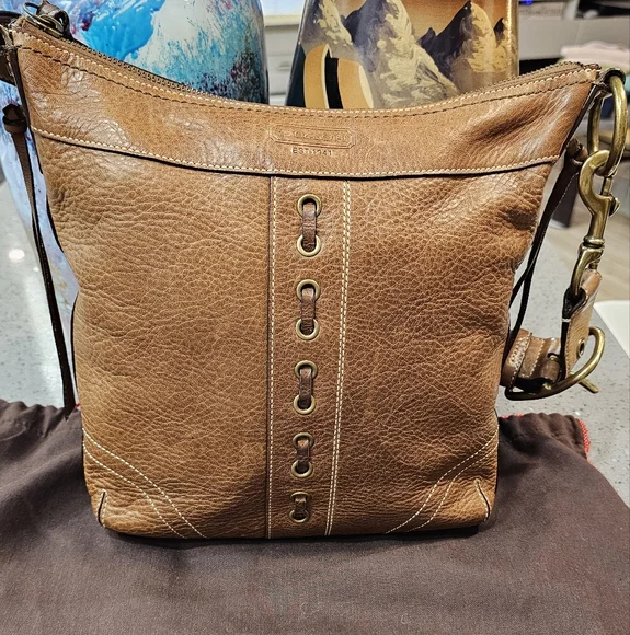 Coach Saddle Brown Vintage Chelsea 10399 Shoulder Bag w/Whipstitch Tassel Detail - Picture 1 of 17